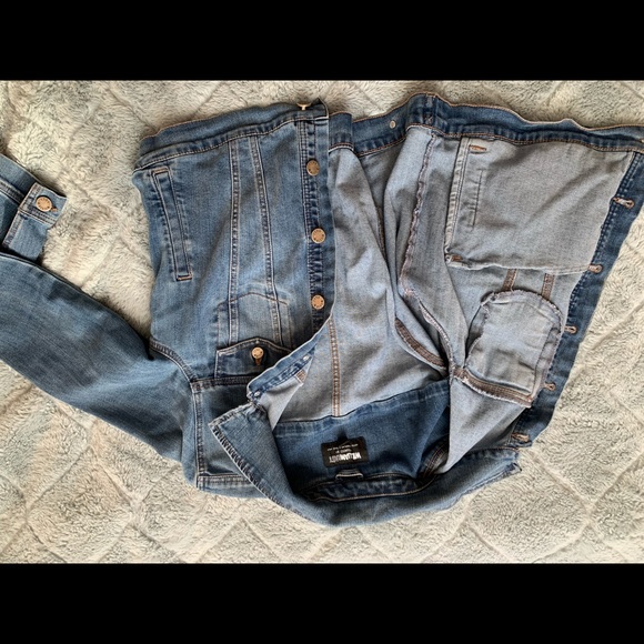 Denim jacket - Picture 3 of 6